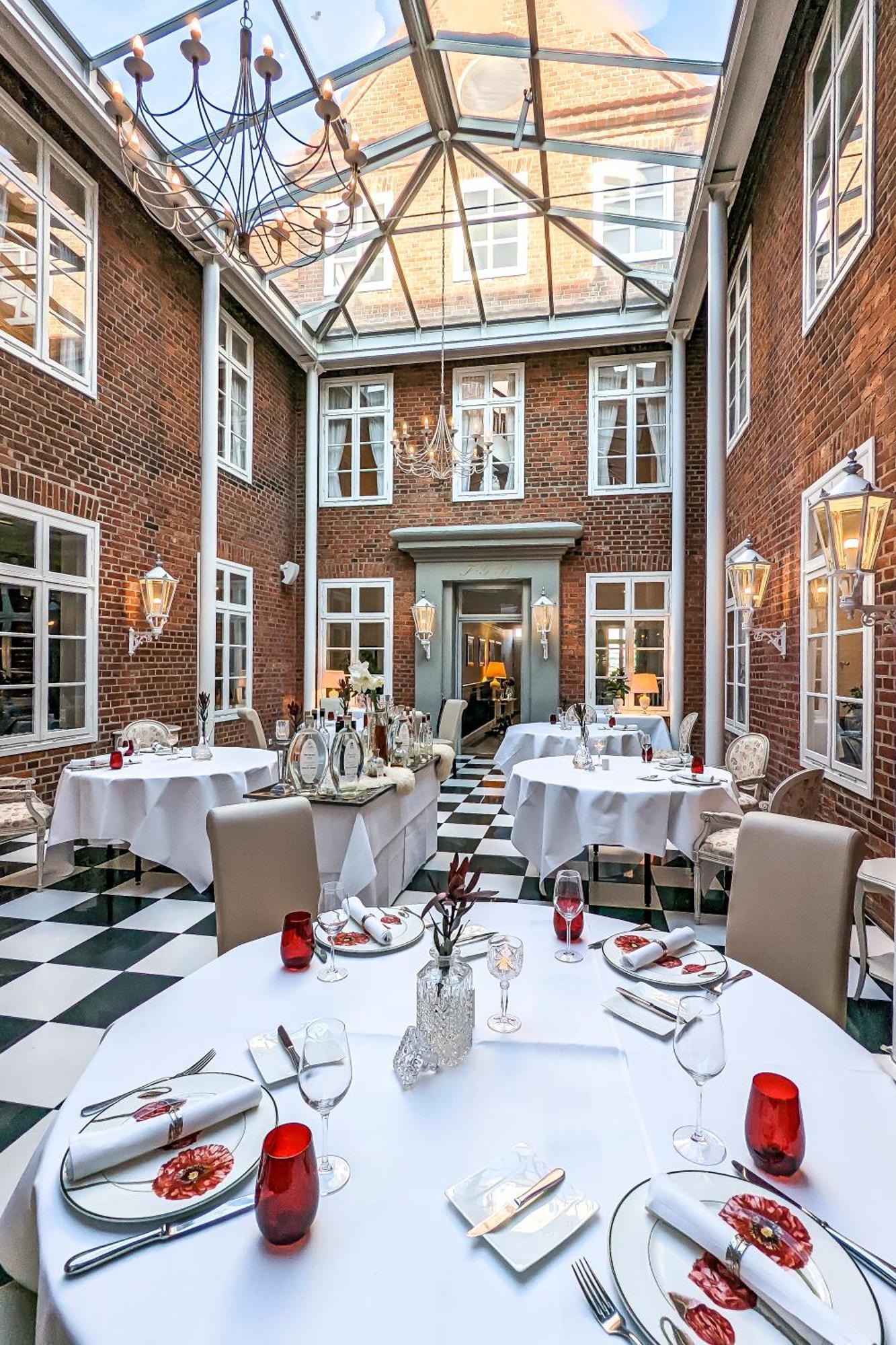 Hotel De Weimar Ludwigslust Kültér fotó
