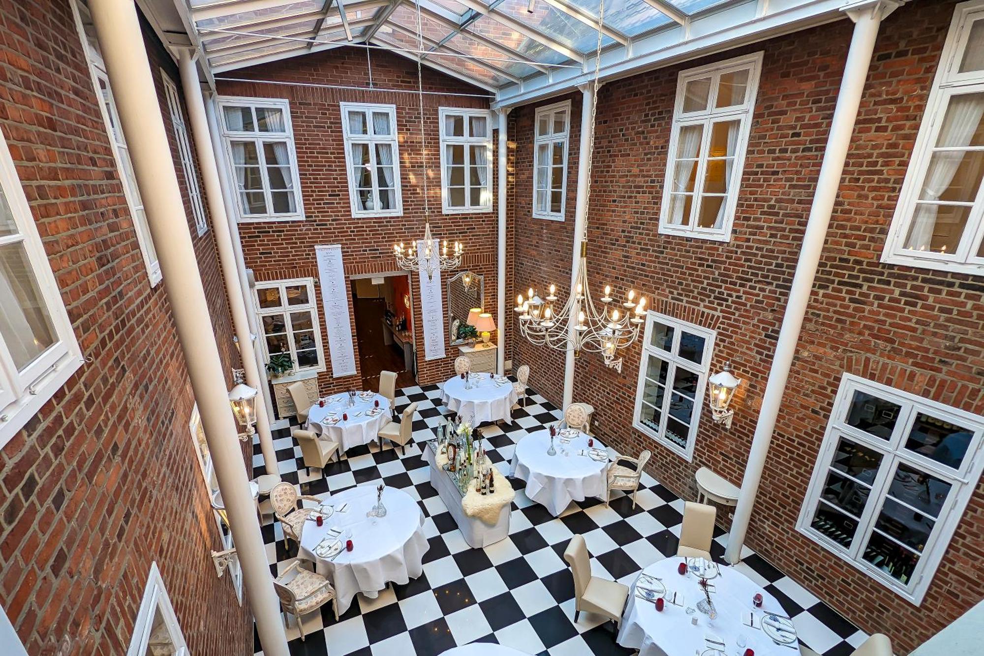 Hotel De Weimar Ludwigslust Kültér fotó